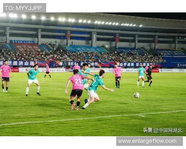 赛后分析:武汉足球队与广州足球队的表现状态及未来展望 赛后分析:武汉足球队与广州足球队的表现状态及未来展望