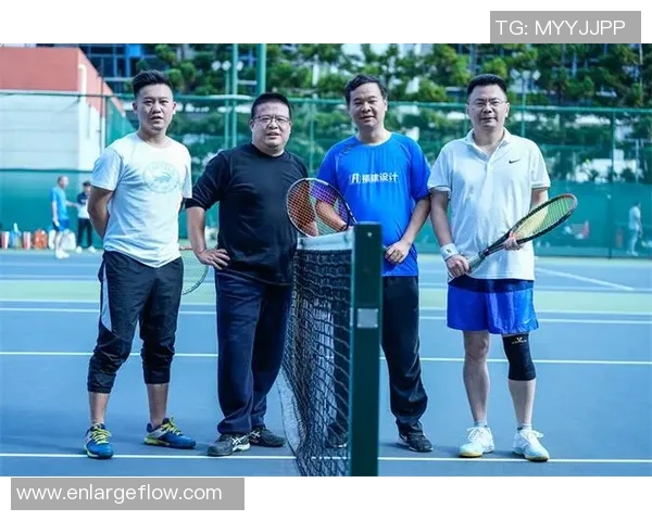 赛后分析：上海网球队与广州网球队的默契配合与战术探讨