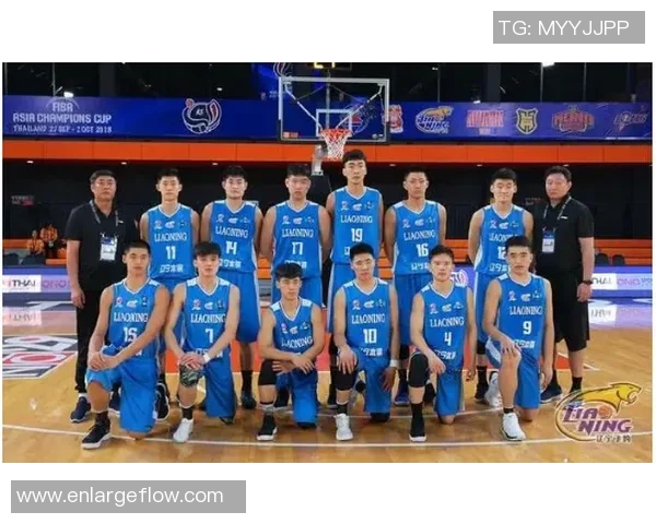 赛后分析：北京篮球队与广州篮球队实力对比及比赛亮点探讨