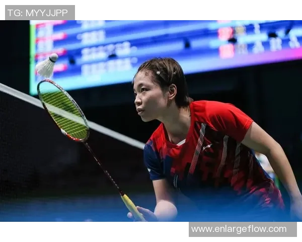 重庆羽毛球队以57分稳居精英赛积分榜首位展现强劲实力 重庆羽毛球队以57分稳居精英赛积分榜首位展现强劲实力