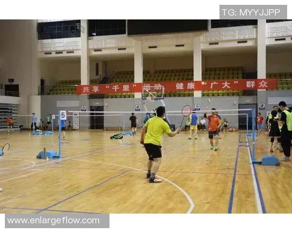 重庆羽毛球队在锦标赛中的技术表现分析与点评 重庆羽毛球队在锦标赛中的技术表现分析与点评