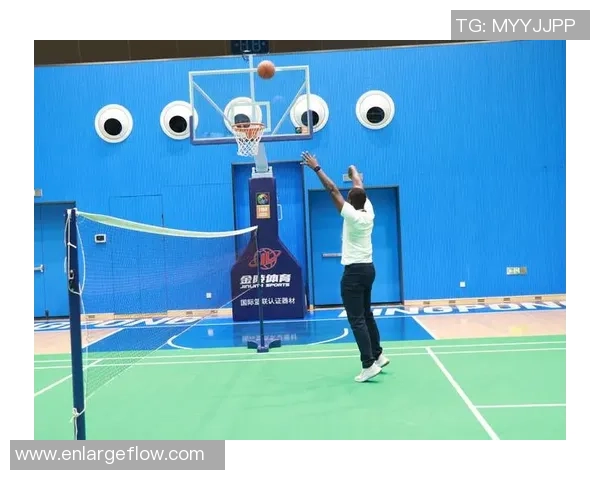 重庆网球队在洲际杯中的耐力表现分析与赛场亮点回顾 重庆网球队在洲际杯中的耐力表现分析与赛场亮点回顾